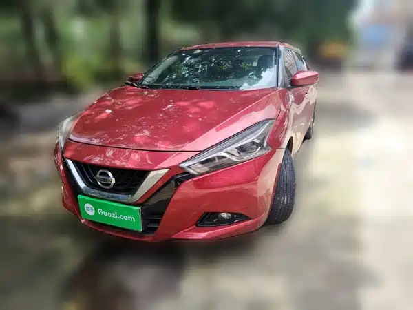 Nissan Bluebird 2019