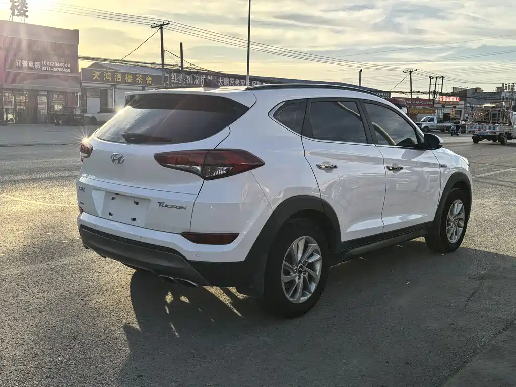 Hyundai Tucson 2016 — фото 4