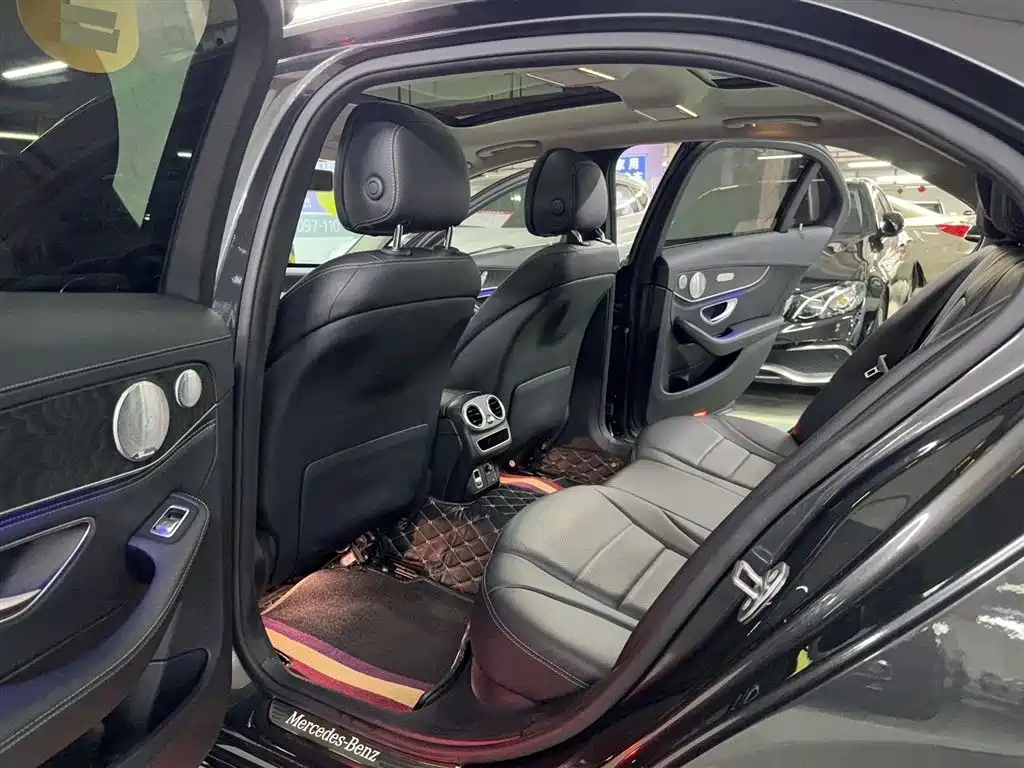 Mercedes-Benz C-Class 2020 — фото 9