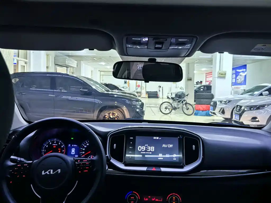 Kia KX1 2022 — фото 10