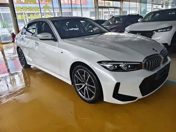 BMW 3 Series 2023