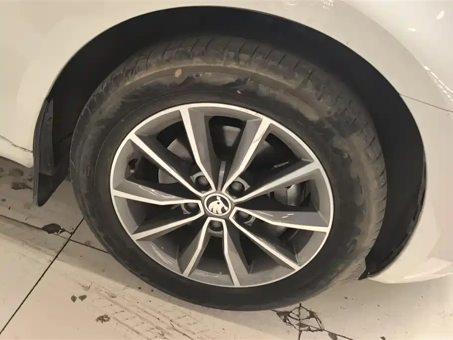 Skoda Octavia 2021