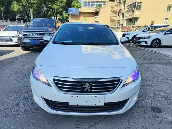 Peugeot 408 2017