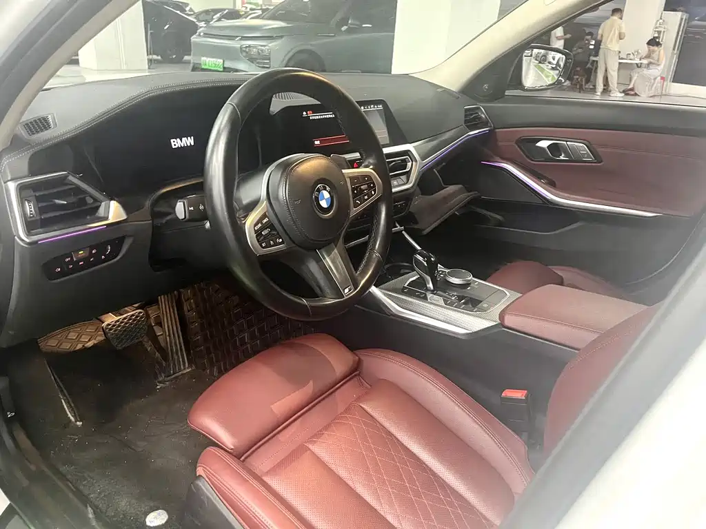 BMW 3 Series 2021