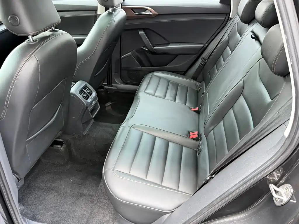 Volkswagen Tuyue 2018
