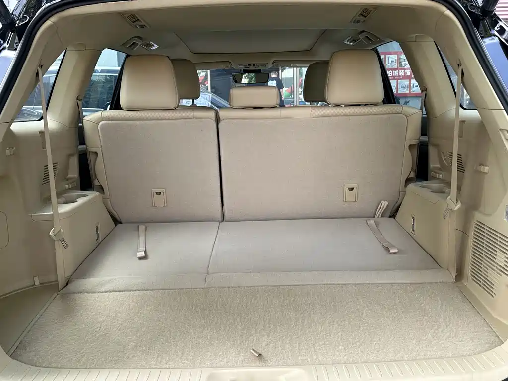 Toyota Highlander 2018 — фото 12
