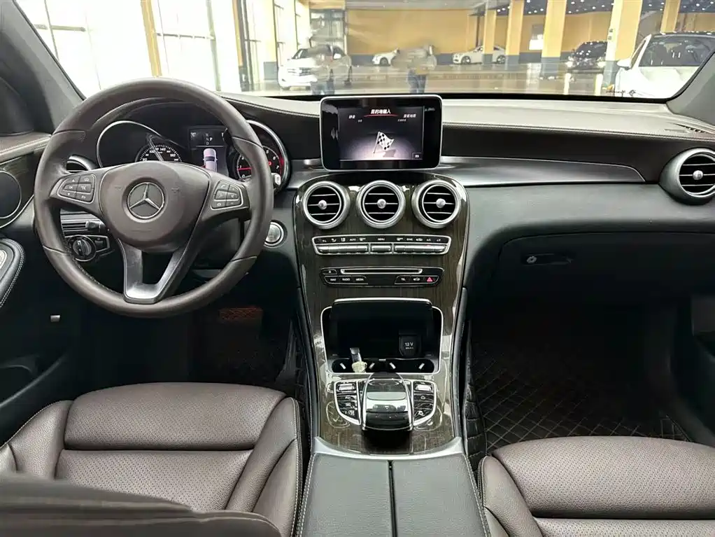 Mercedes-Benz GLC 2018