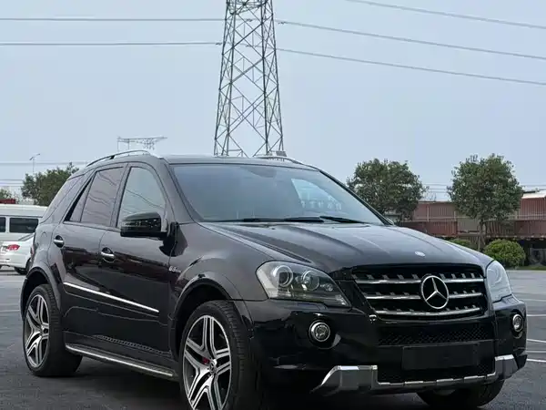 Mercedes-Benz M-Class AMG 2011