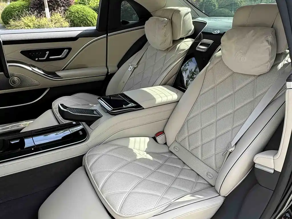 Mercedes-Benz S-Class 2022 — фото 15