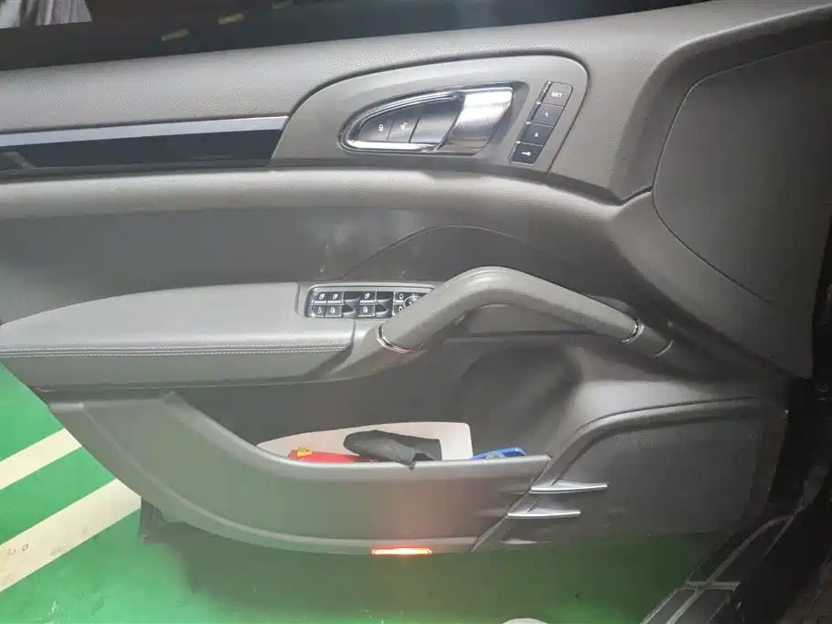 Porsche Cayenne 2015