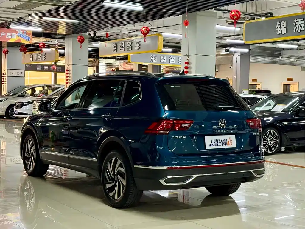 Volkswagen Tiguan L 2023 — фото 10