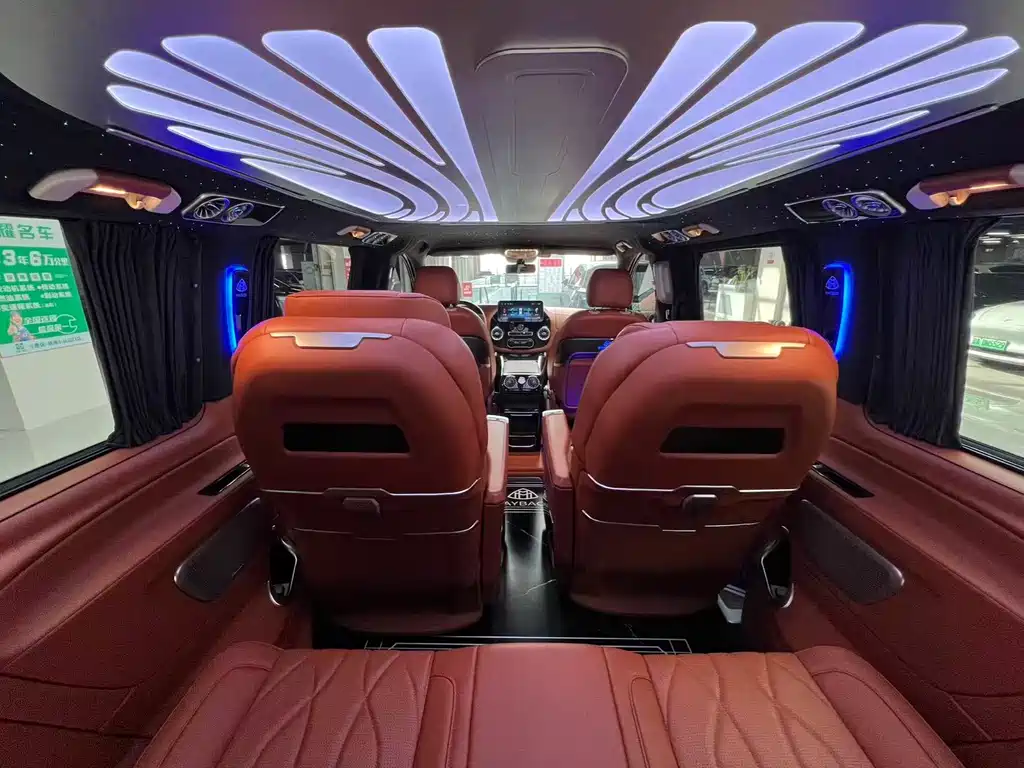 Mercedes-Benz Vito 2023 — фото 12