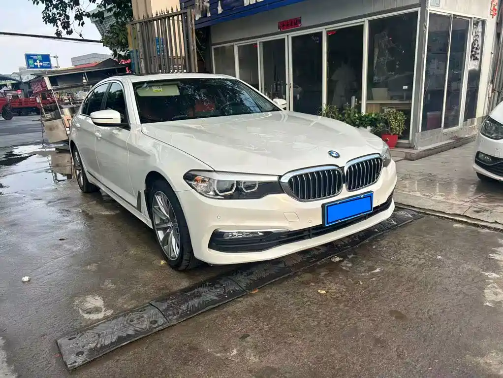 BMW 5 Series 2018