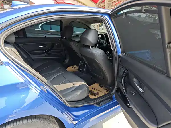 BMW 3 Series 2018