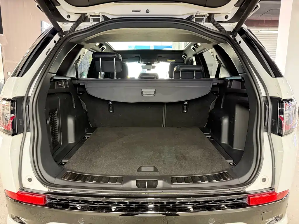 Land Rover Discovery Sport 2020 — фото 22