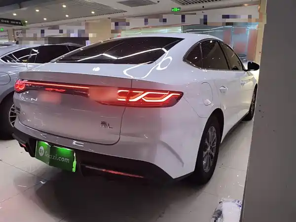 BYD Qin L 2024