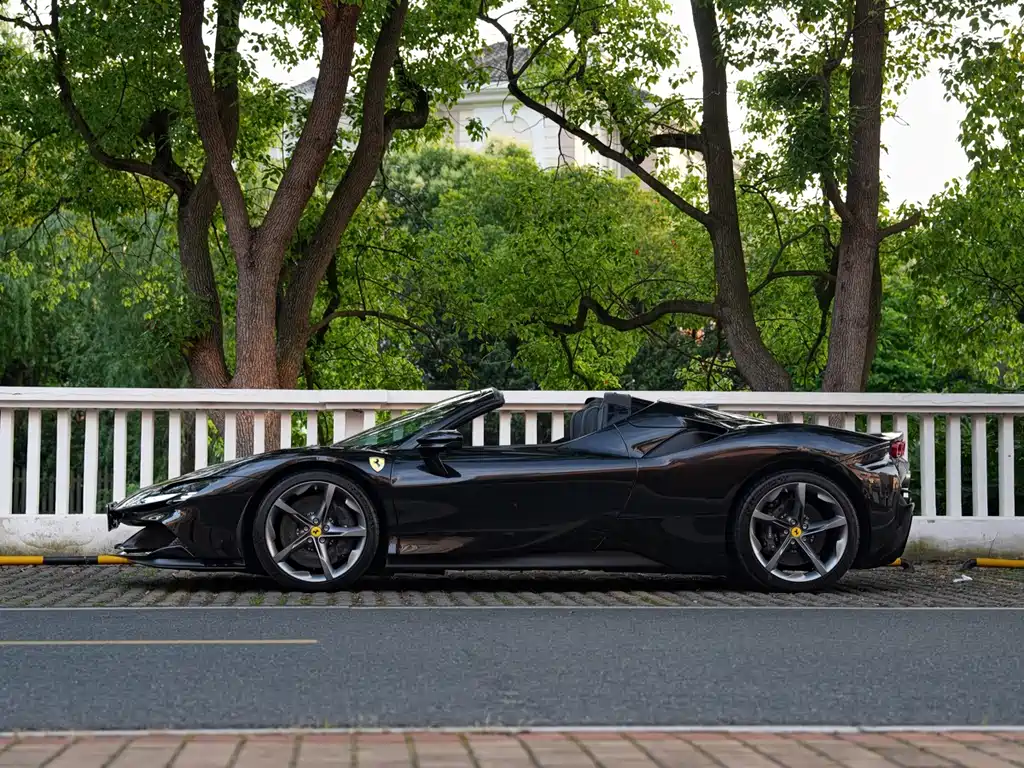 Ferrari SF90 2024 — фото 10
