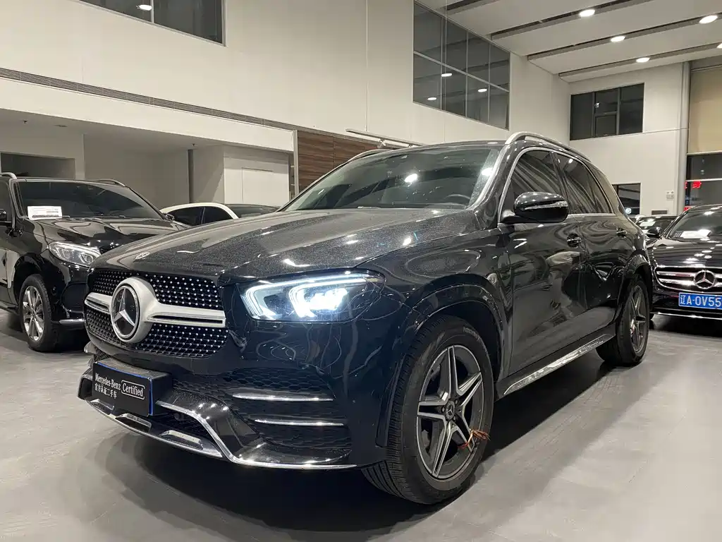 Mercedes-Benz GLE 2022 — фото 1