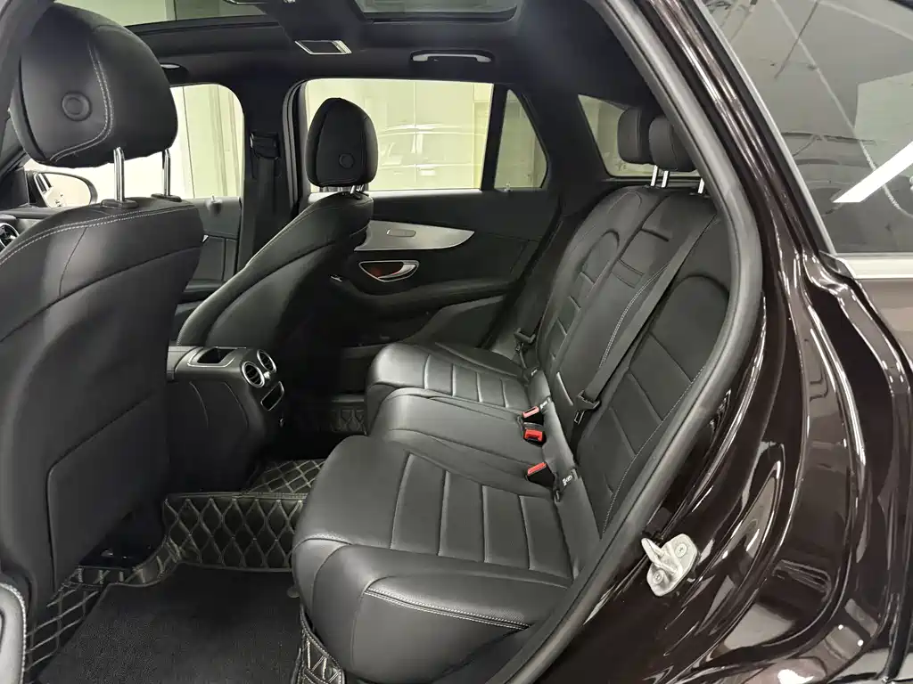 Mercedes-Benz GLC 2020 — фото 14