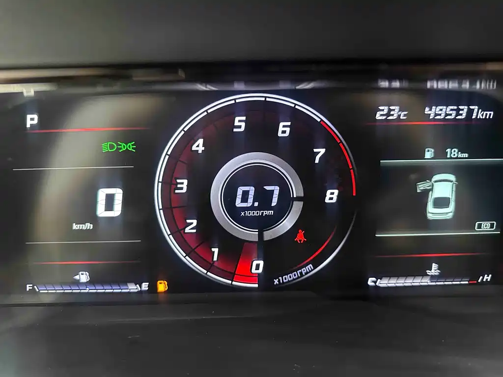Hyundai Elantra 2023 — фото 10