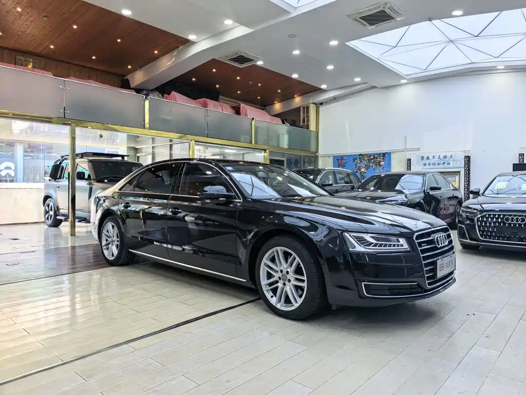 Audi A8 2016