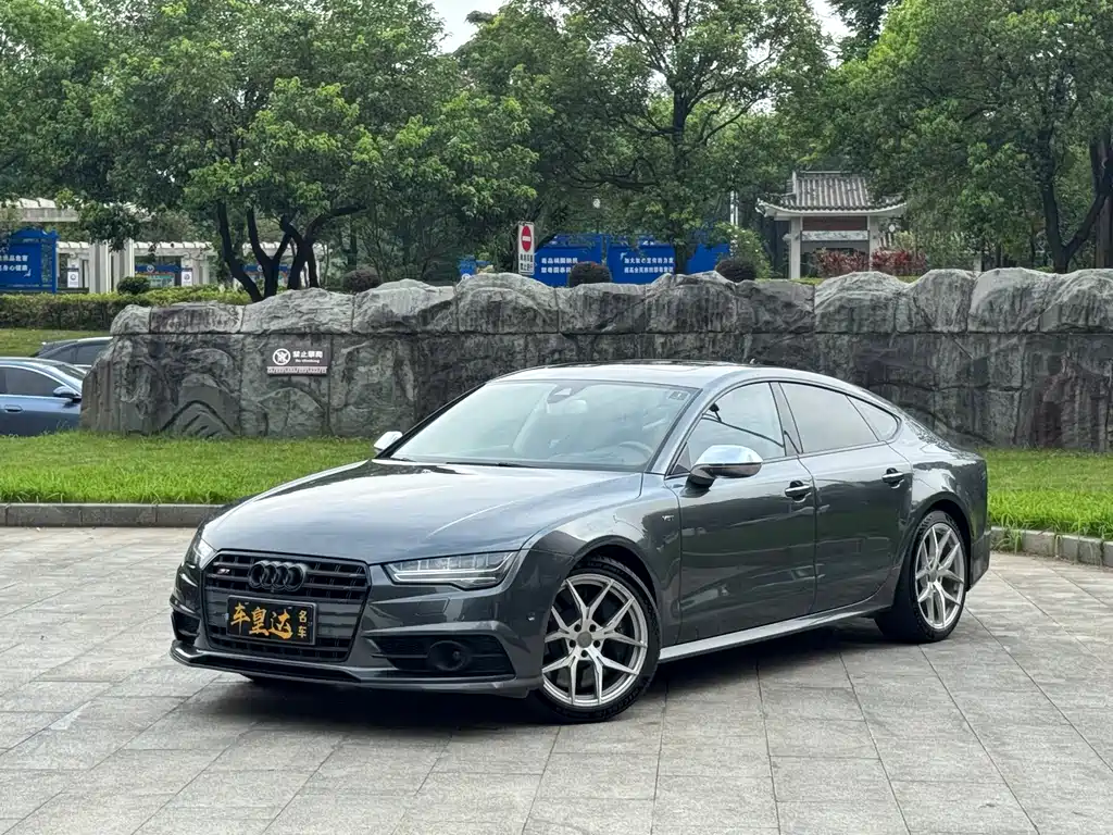 Audi S7 2018 — фото 1