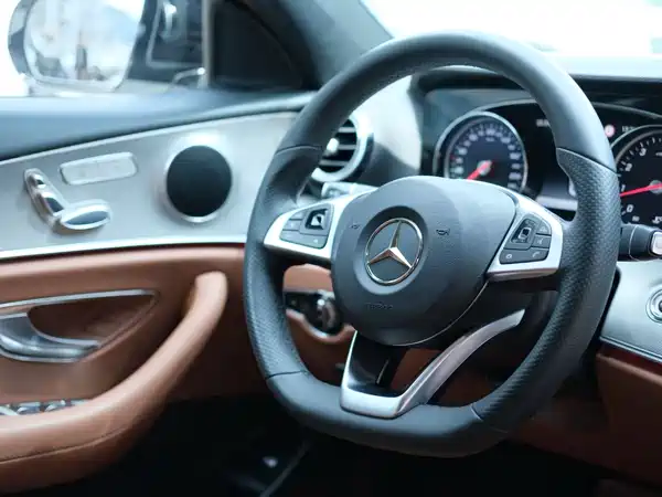 Mercedes-Benz E-Class 2017