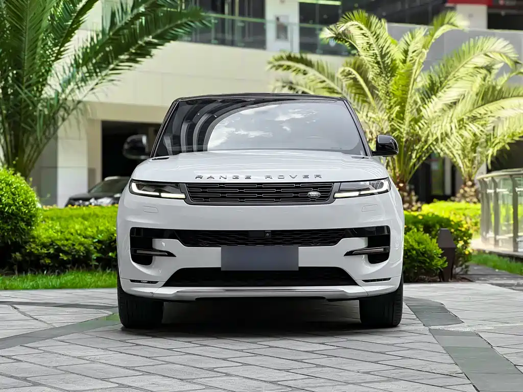 Land Rover Sport 2023 — фото 2