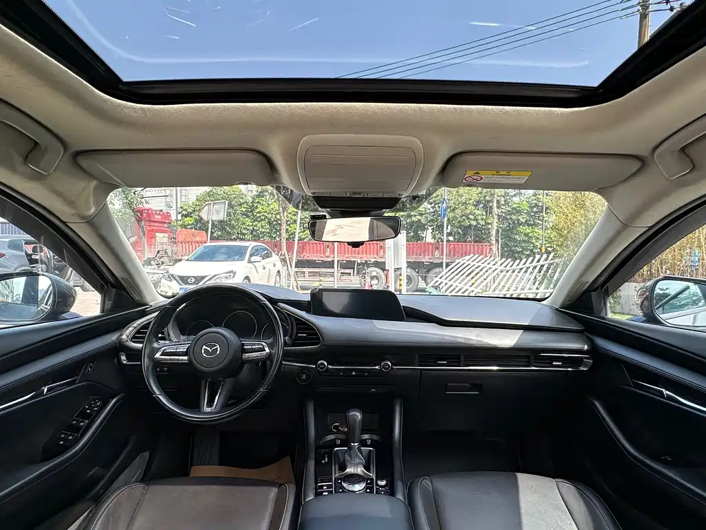 Mazda 3 Angkesela 2020