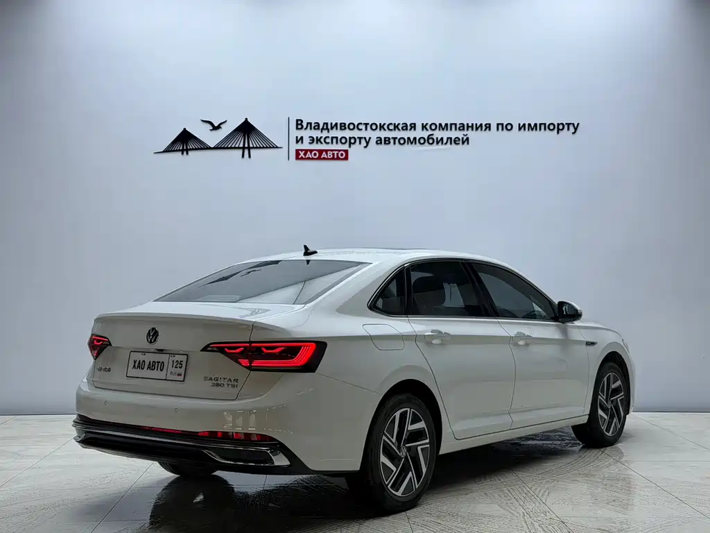 Volkswagen Sagitar 2022
