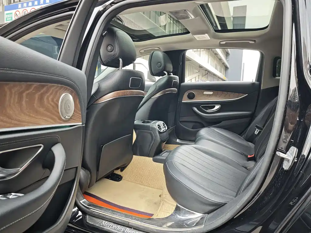 Mercedes-Benz E-Class 2018