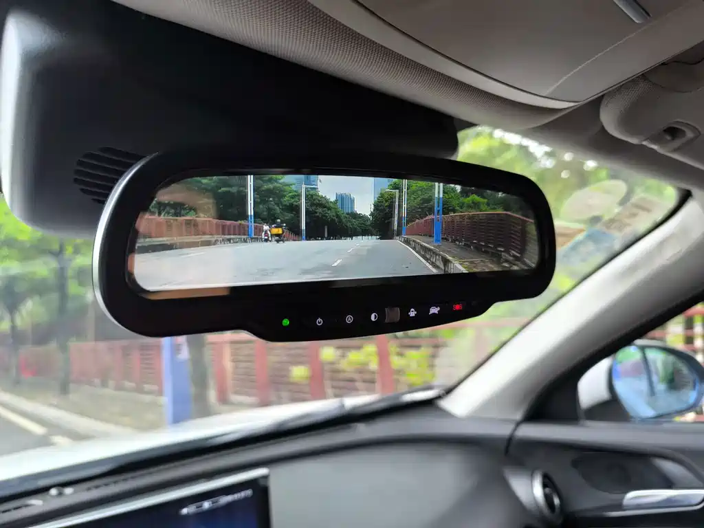 Wey VV7 2018 — фото 16