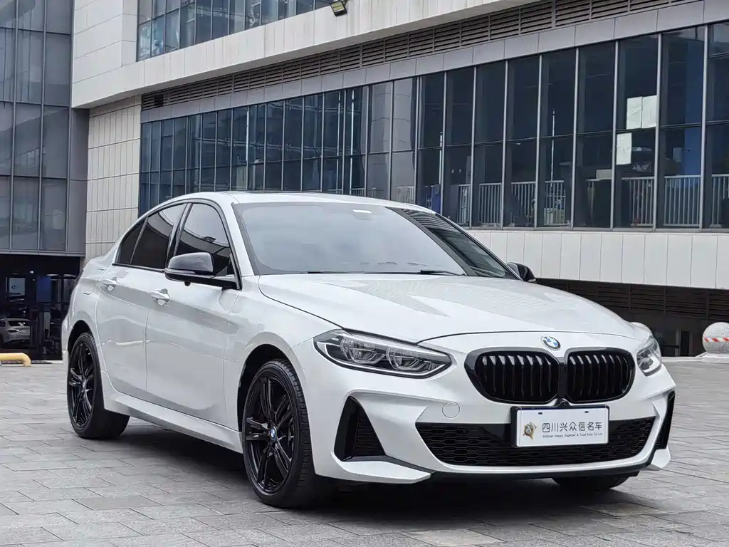 BMW 1 Series 2023