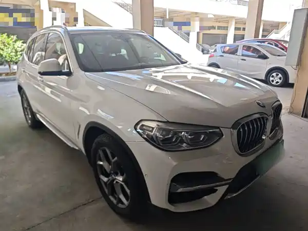 BMW X3 2021