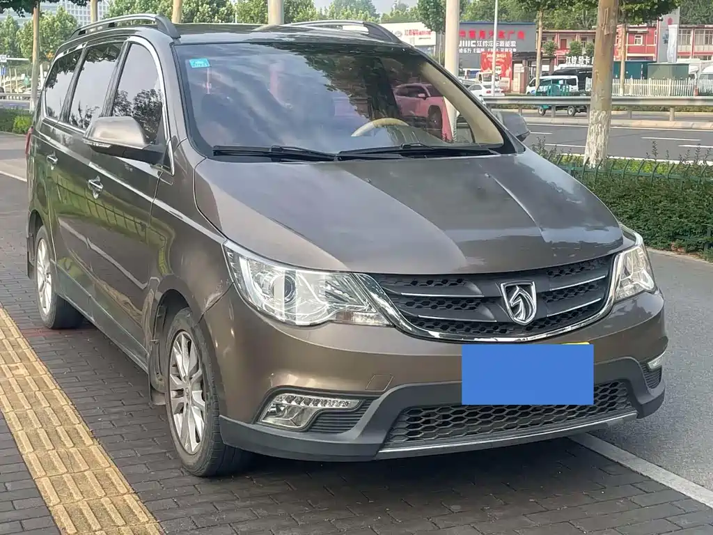 Baojun 730 2014
