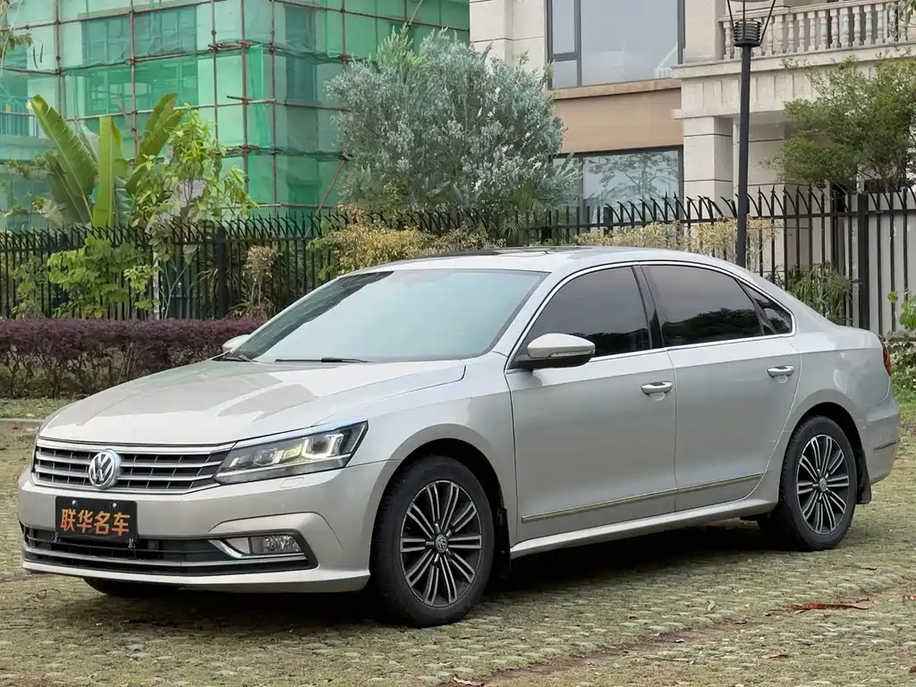 Volkswagen Passat 2018 — фото 3