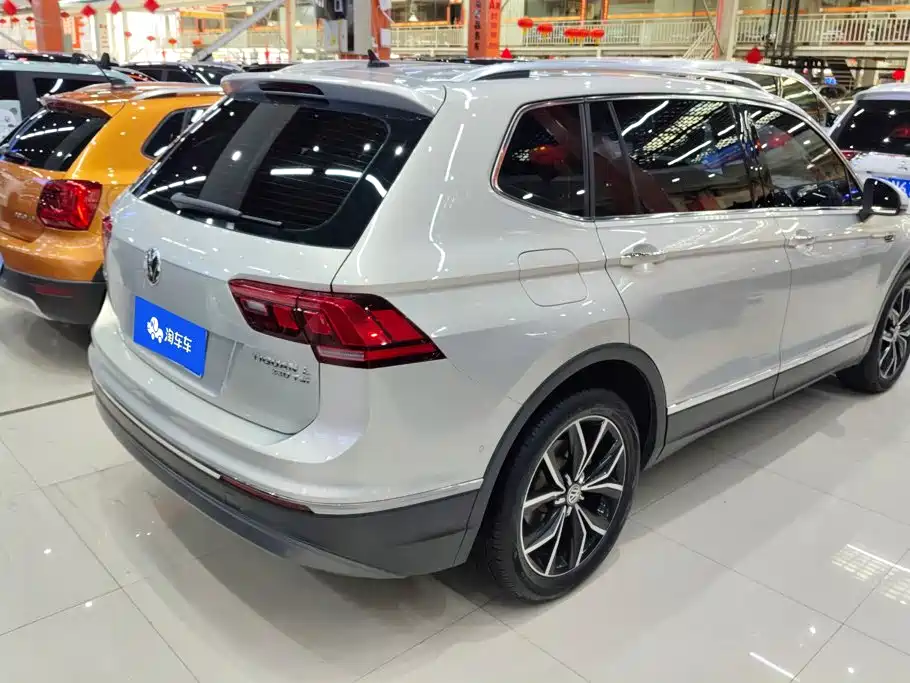 Volkswagen Tiguan L 2019
