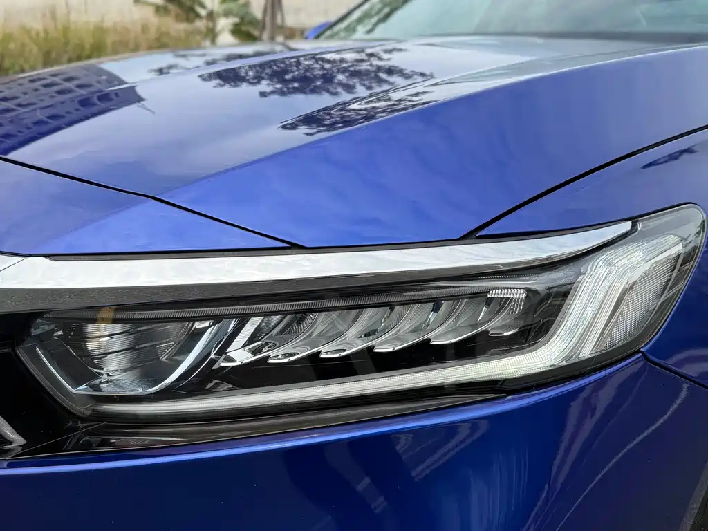 Honda Accord 2019 — фото 12