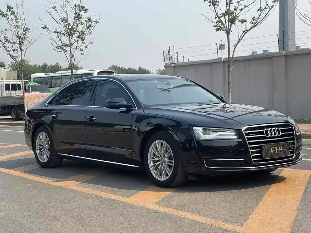 Audi A8 2014