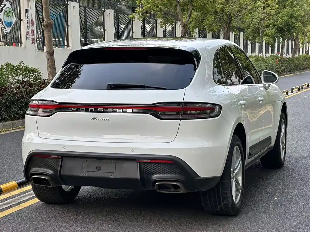 Porsche Macan 2022 — фото 7