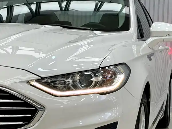 Ford Mondeo 2021