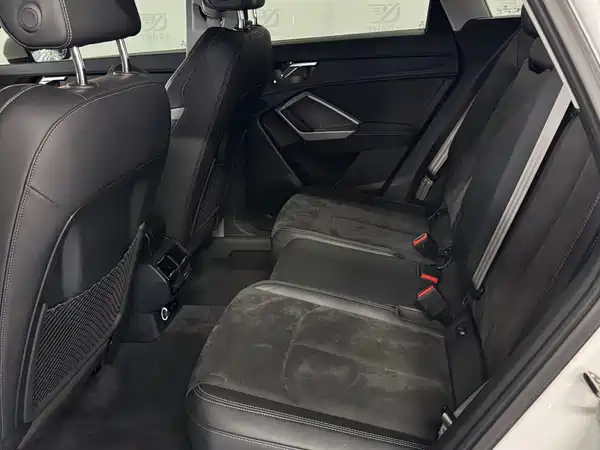 Audi Q3 2021
