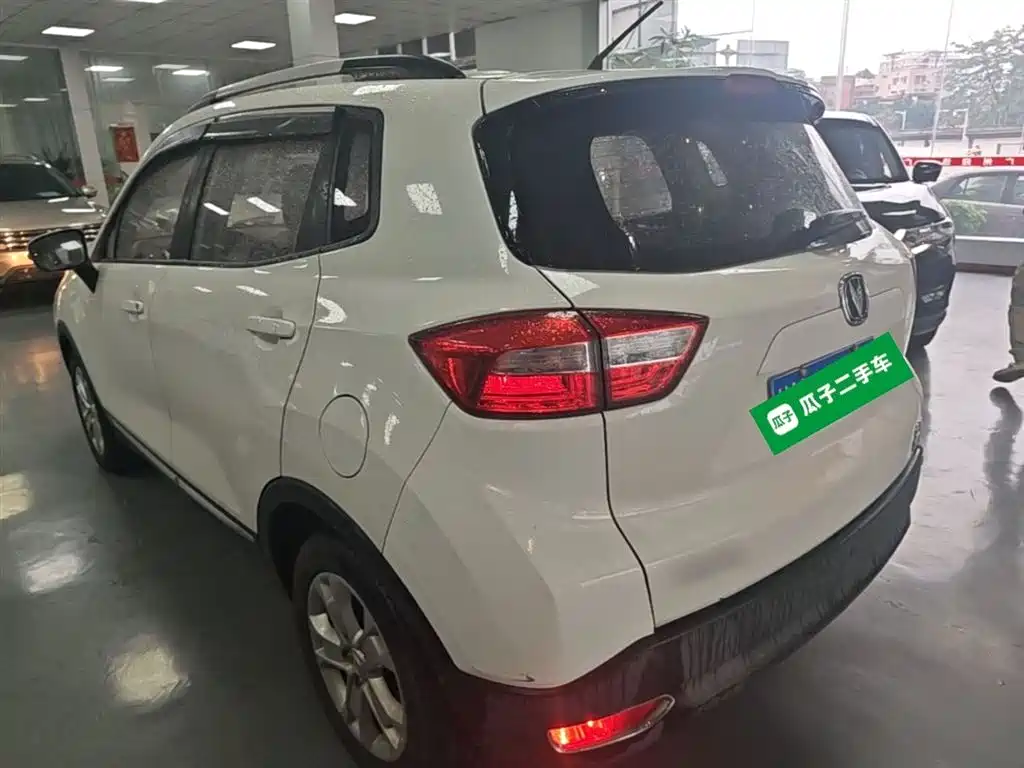 Changan CS15 2018 — фото 5