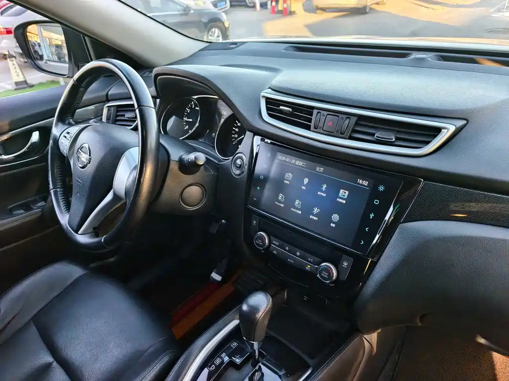 Nissan X-Trail 2017 — фото 21