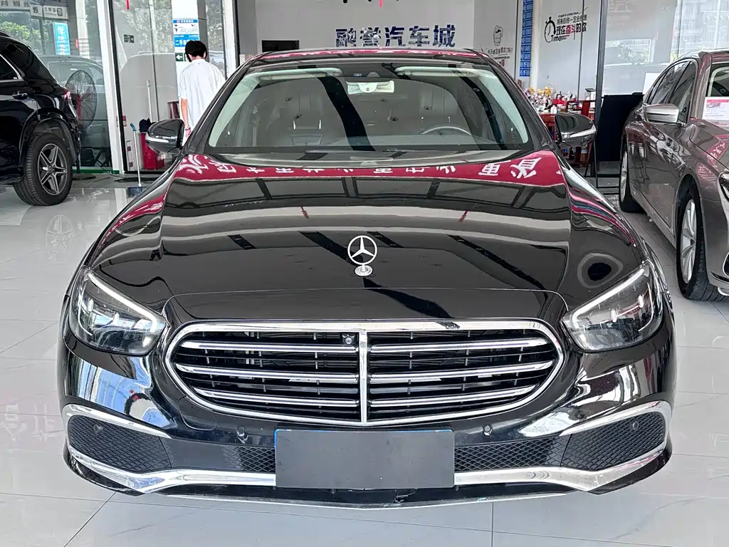Mercedes-Benz E-Class 2017 — фото 2