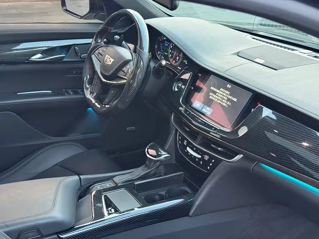 Cadillac CT6 2016 — фото 19