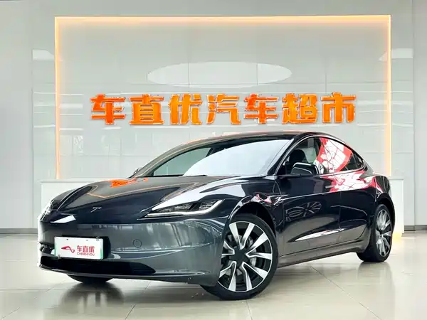 Tesla Model 3 2025