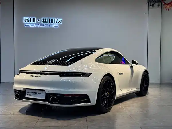 Porsche 911 2022