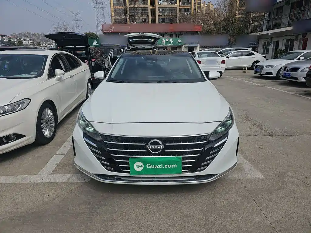 Nissan Teana 2023