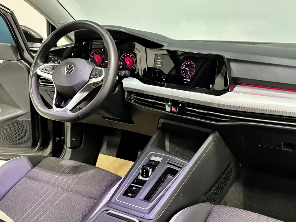 Volkswagen Golf 2022